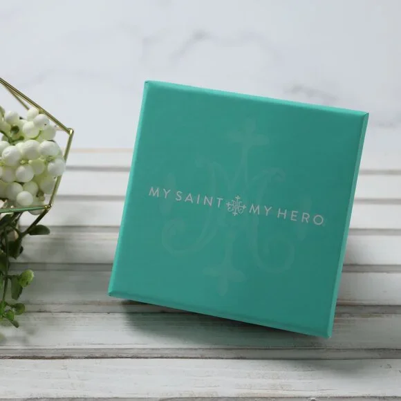 My Saint My Hero: THE GREATEST LOVE Shema Earrings NEW IN BOX - Picture 7 of 7